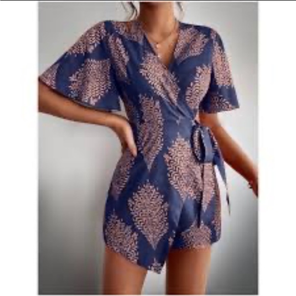 SHEIN Pants - Purple and Orange Cream Palm Leaf Tropical Patterned Romper Shorts One Piece Lg